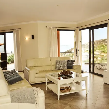Vila Juntos By Your Madeira *