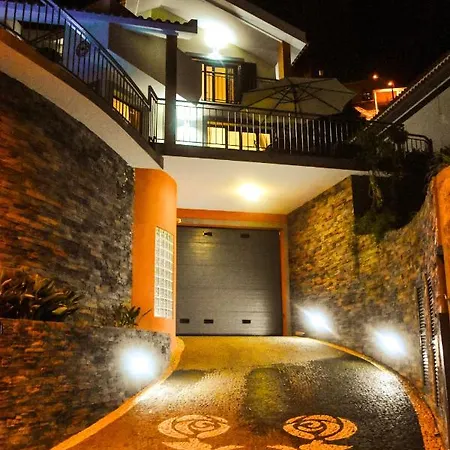 Vila Juntos By Your Madeira * Ponta do Sol (Madeira)